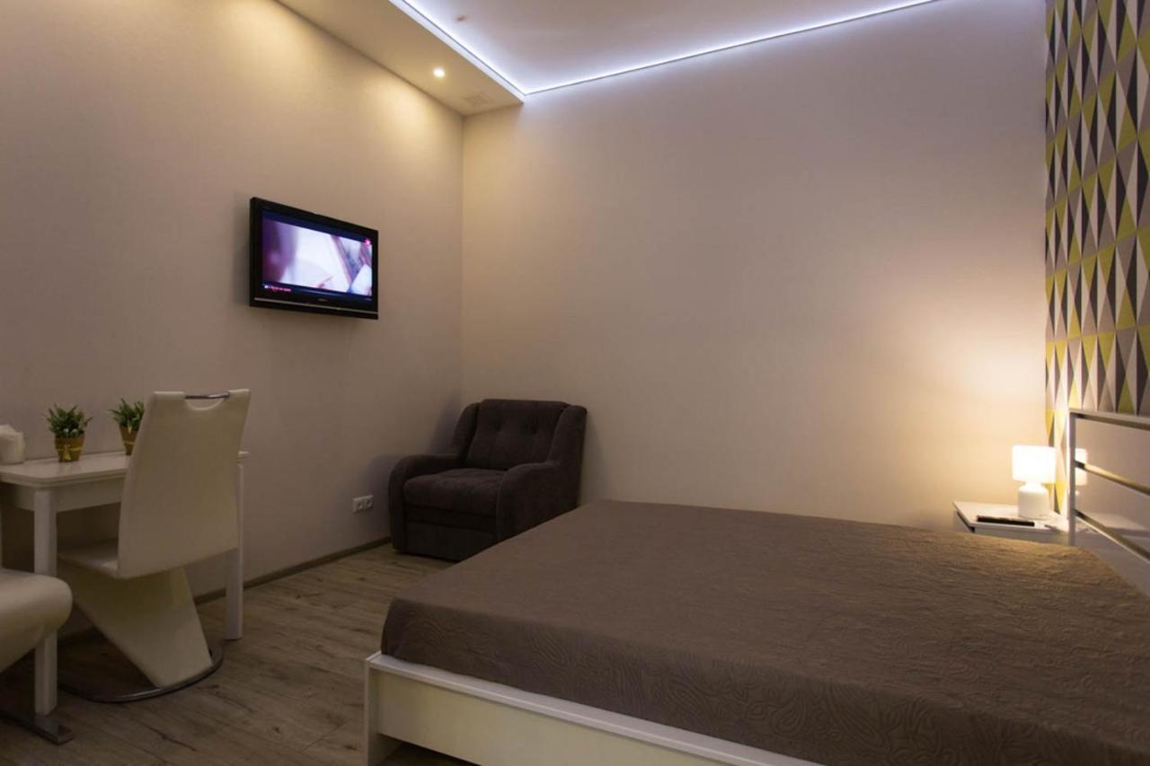 New Apartments In The City Center - Kuznechna Str. 26/1 คาร์คิฟ ภายนอก รูปภาพ